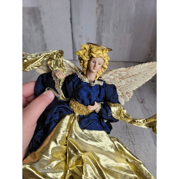 vintage golden angel large ornament Xmas religious - Picture 4 of 10